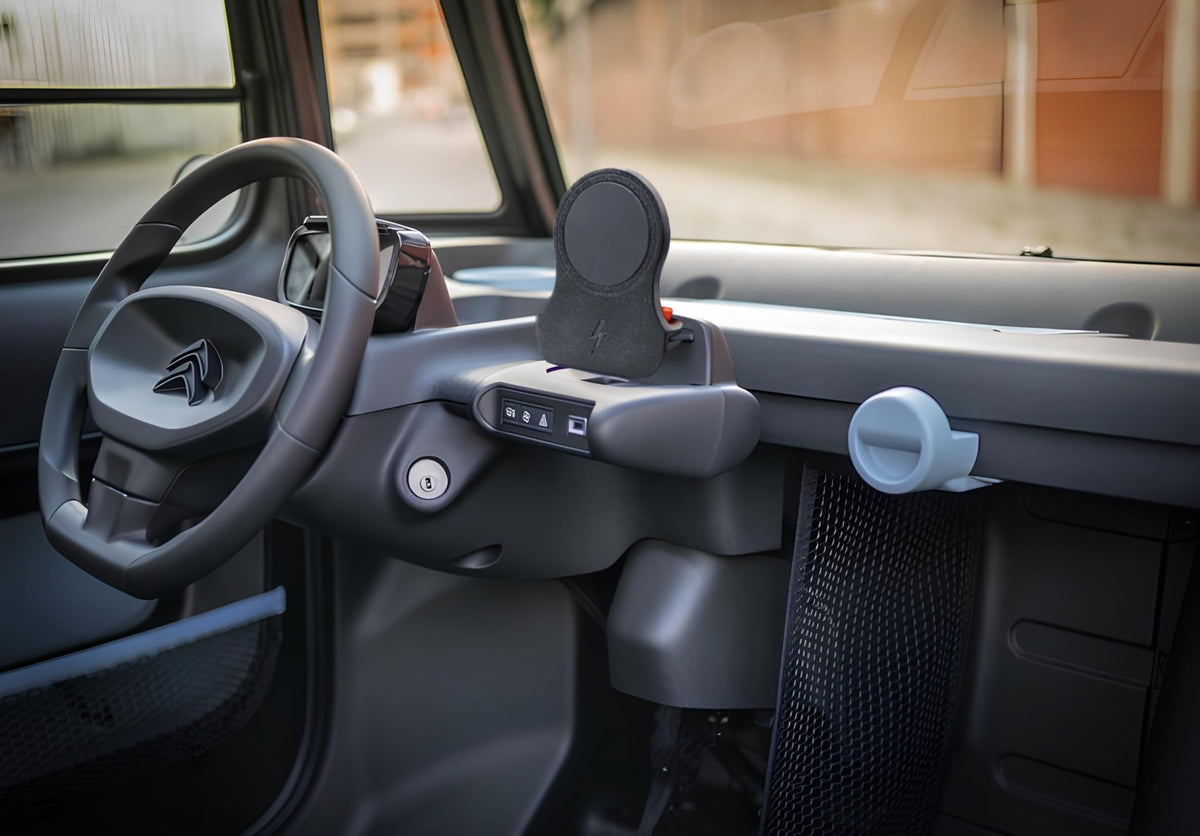 Supporto smartphone MagSafe 15W per Citroën Ami, Opel Rocks-e e Fiat Topolino