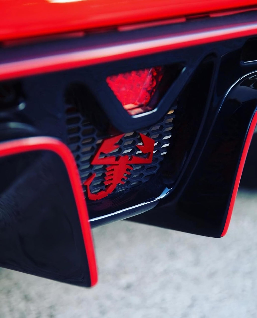 Logo Scorpione Accessorio per Abarth 500/595/695, Emblema Distintivo