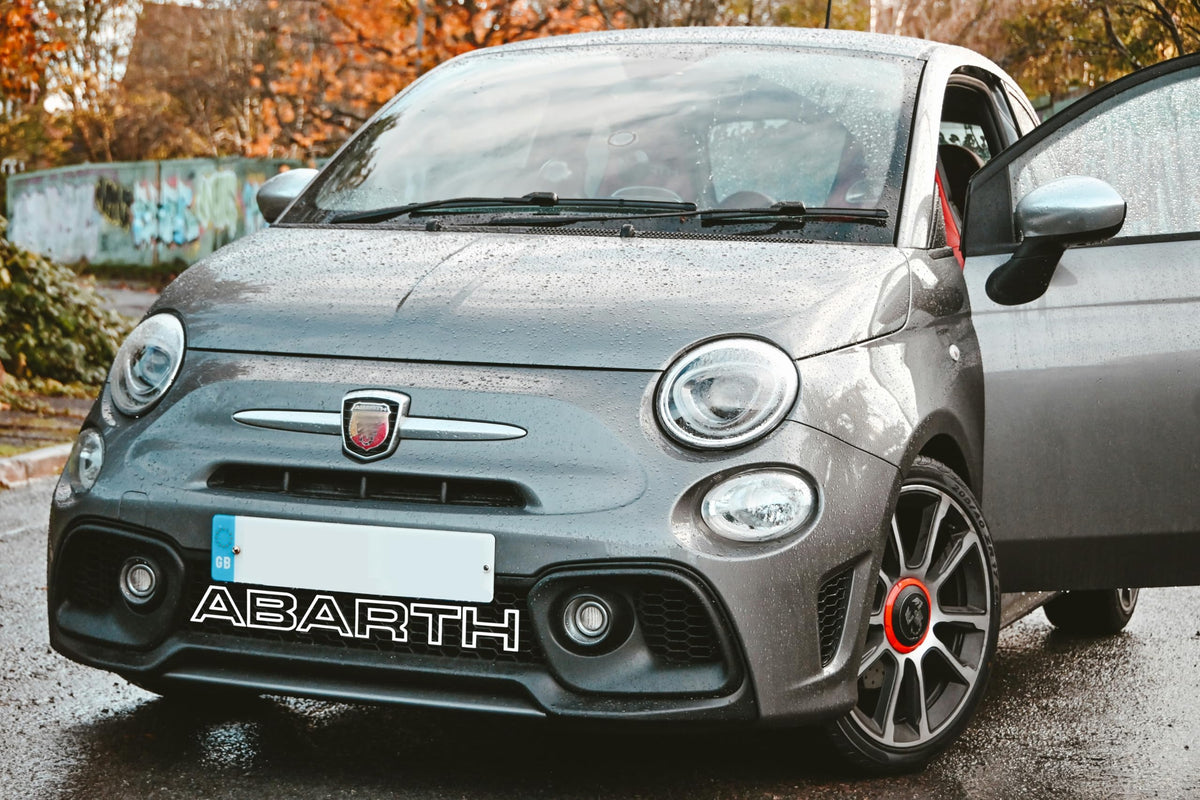 Scritta Decorativa per Griglia anteriore per Abarth 500, Punto Evo e 595