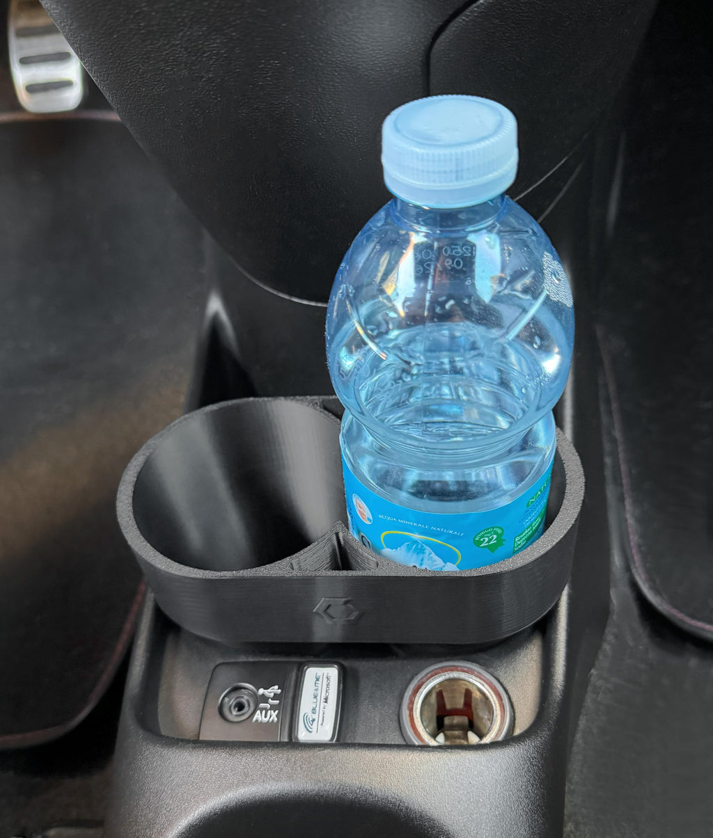 Prolunga Porta Bicchieri per Abarth 500/595 e Fiat 500 – Supporto Smartphone