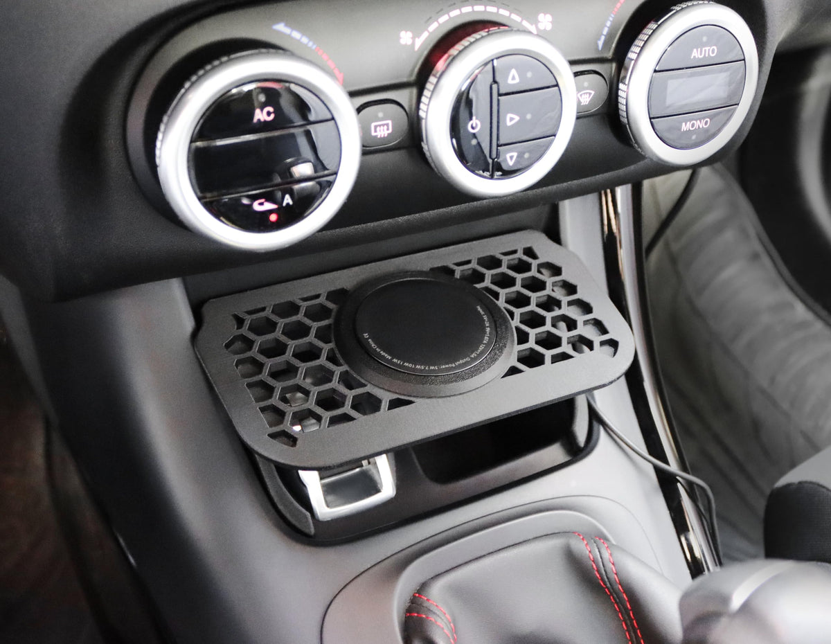 Supporto per cellulare per Alfa Romeo Giulietta sopra DNA