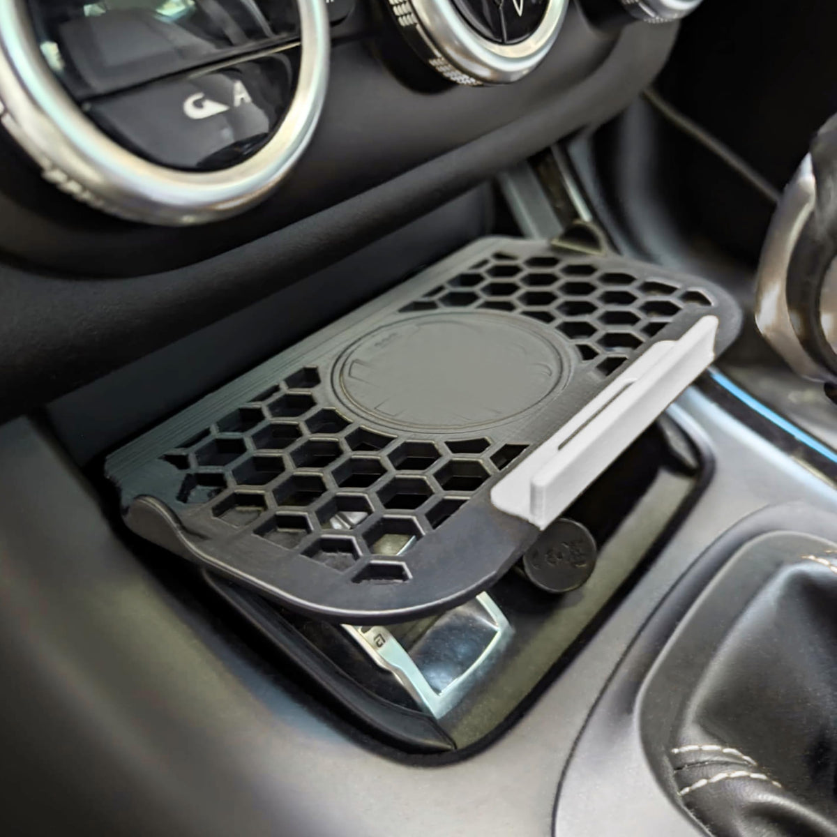 Supporto per cellulare per Alfa Romeo Giulietta sopra DNA